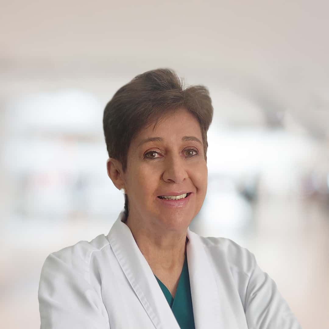 Imagen destacada especialista Opt. Olga Stella Duarte de Cancino